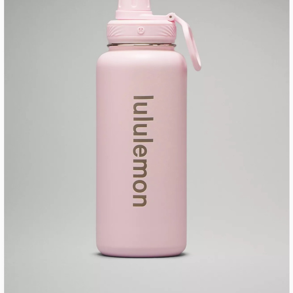 Lululemon sports water bottle